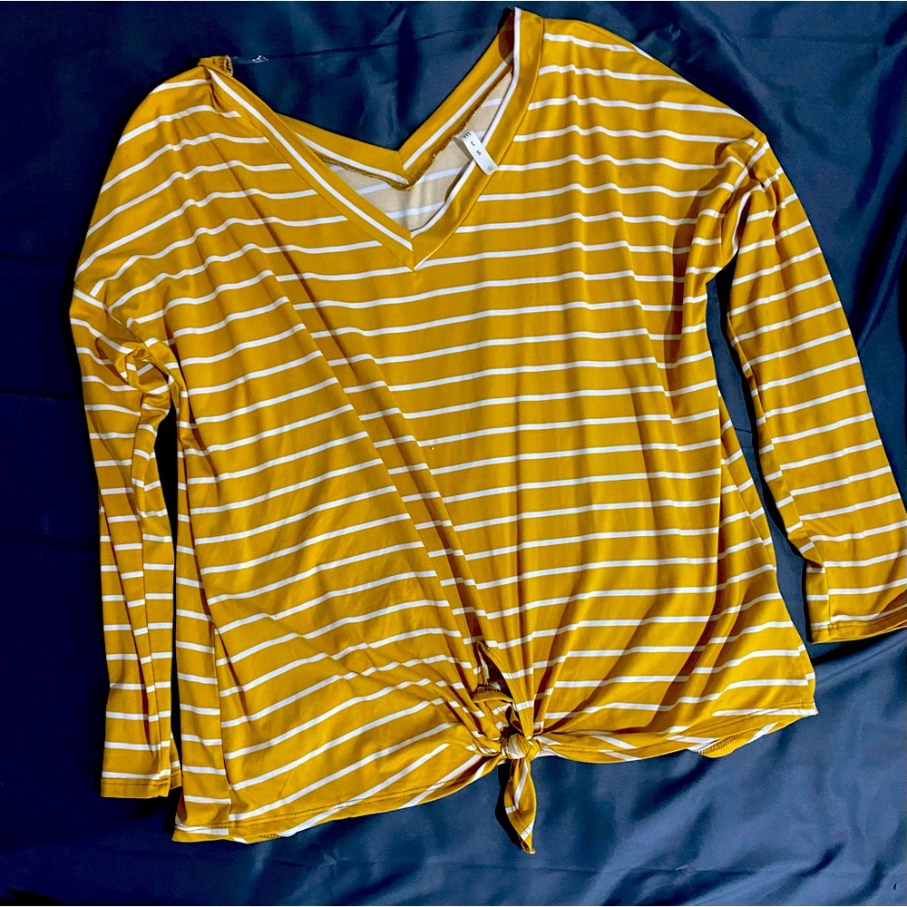 Long sleeve yellow and white striped shirt. SUPER SOFT